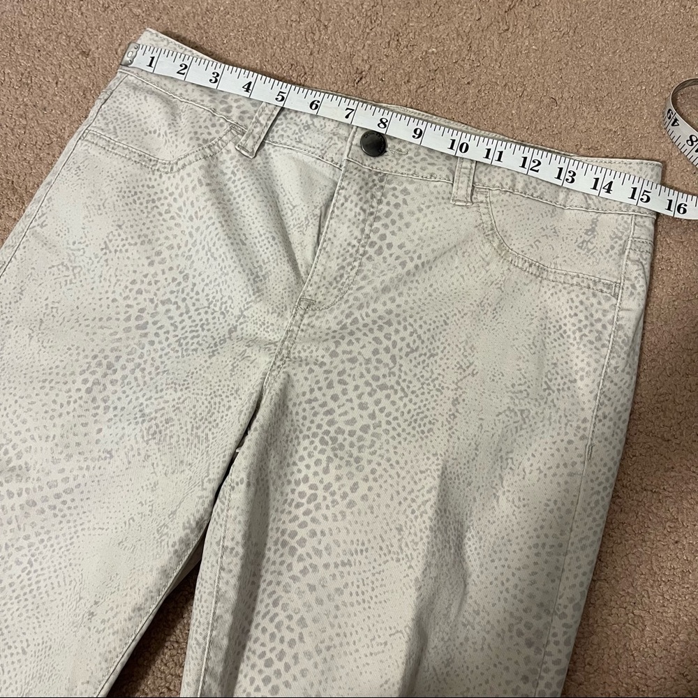 Calvin Klein Jeans Snakeprint Jeggings, Size 30/10 - Picture 6 of 11